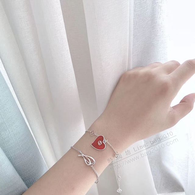 GUCCi飾品 古馳2019年早秋新款 紅心 字母手鏈 Gucci小桃心手鏈  zgbq1001
